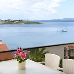 Saatli *