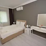 Saatli *