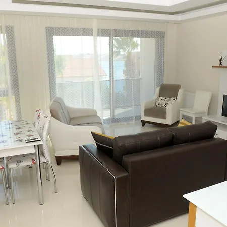 ساتلي سويتس *