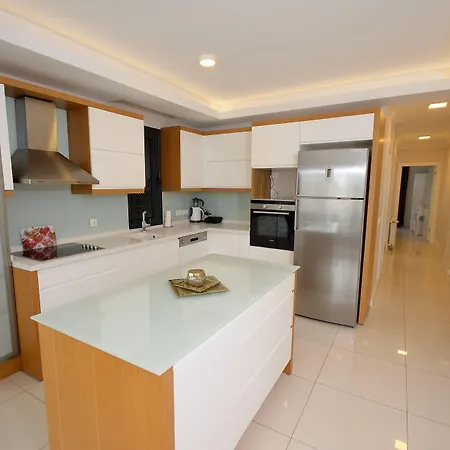 ساتلي سويتس شقة *